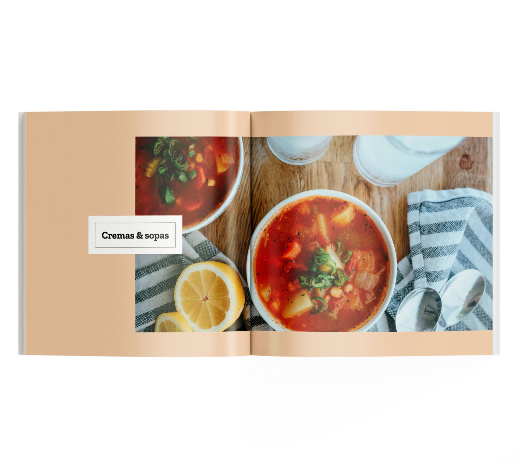 Interior de recetario de cocina con portada de cremas y sopas